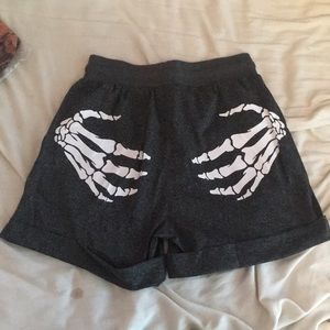 skeleton shorts medium